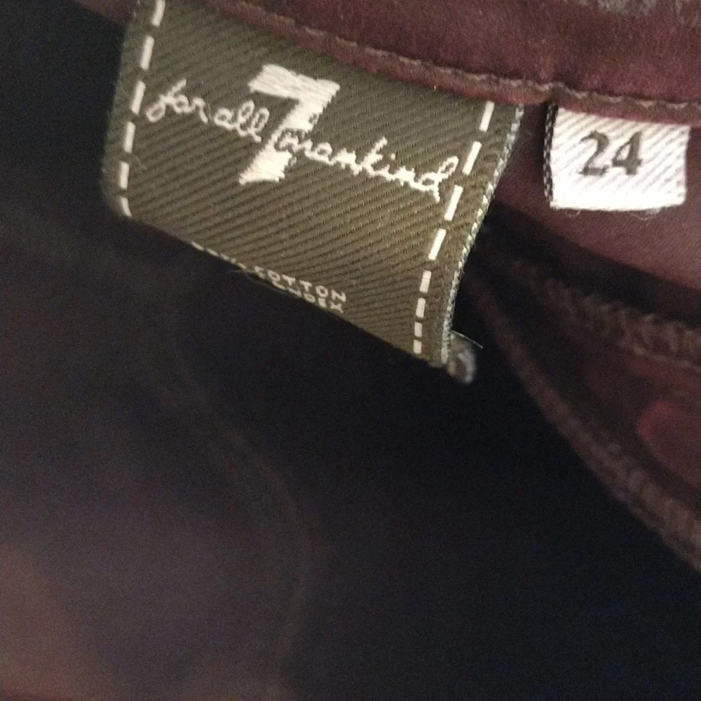 Women's 7 for all mankind zipper  burgundy cropped skinny 24 - Picture 5 of 10